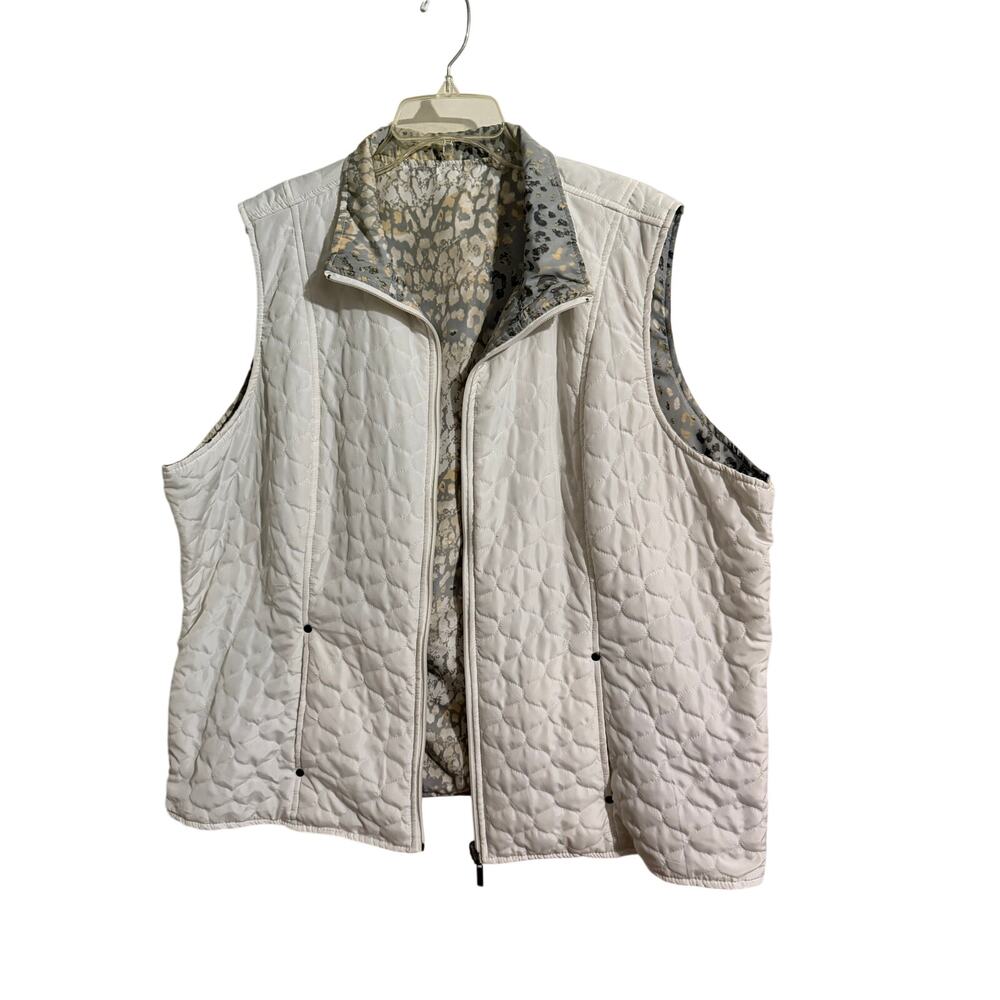 Casual Identity 2X Reversible Quilted Vest Ivory Animal Print Full Zip
